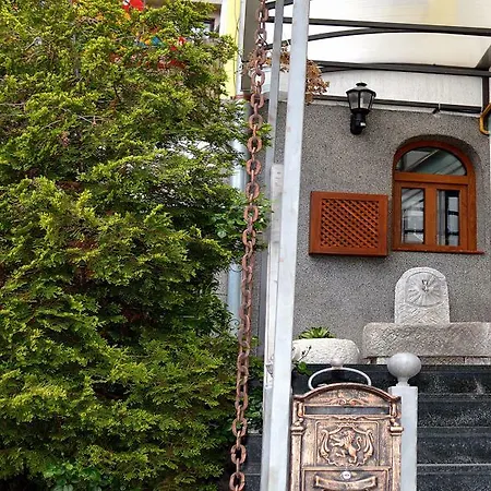 Pansion Stari Grad 3* Szarajevó