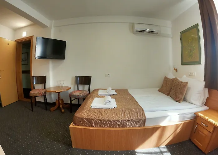 Pansion Stari Grad 3*